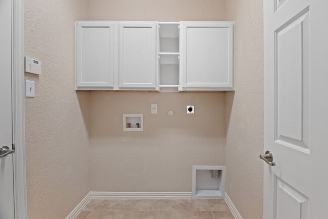 Building Photo - 3610 Sweet Olive