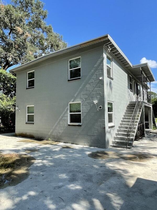 Building Photo - 1575 W 19th St