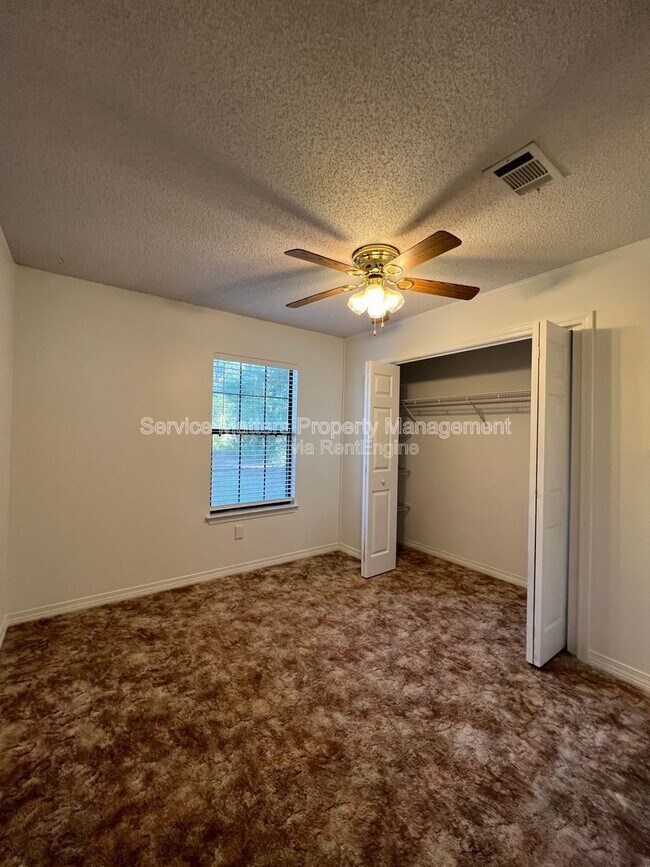 Building Photo - 4899 Keyser Ln