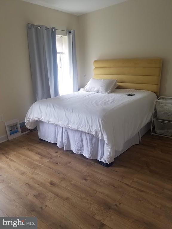 Building Photo - 319 Market St