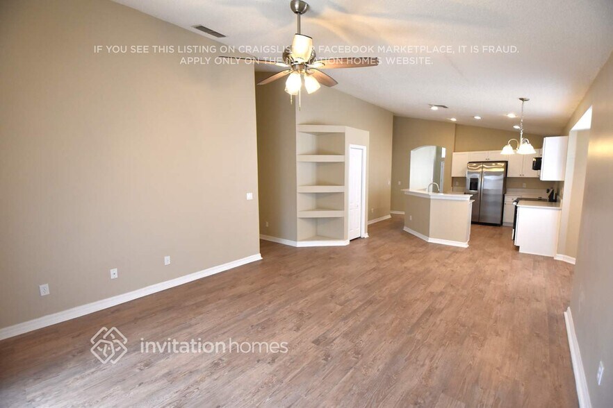 Building Photo - 1923 Cranberry Isles Way