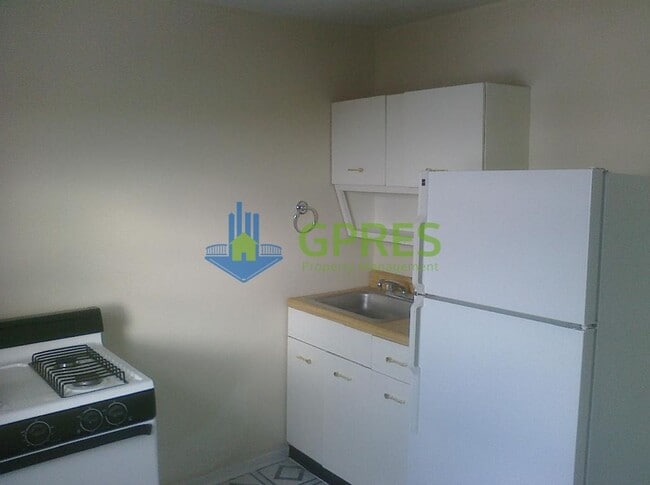 Building Photo - 1416 Alton St