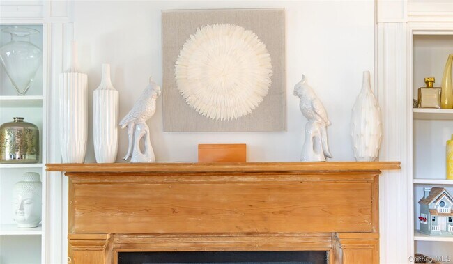 Building Photo - 78 Mecox Road