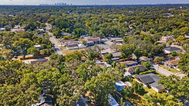 Building Photo - 8210 N Klondyke St