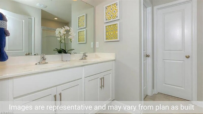 Building Photo - 3696 Waterford Oak Ct