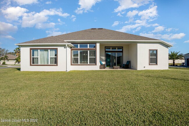 Building Photo - 1190 Aranceto Cir