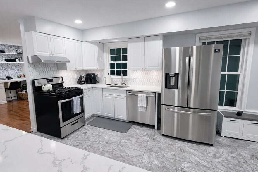 Kitchen - 5706 Rocky Run Dr