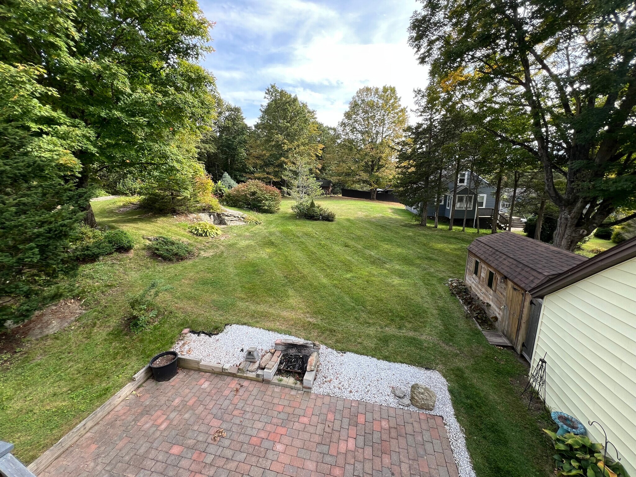 Building Photo - 49 Church St