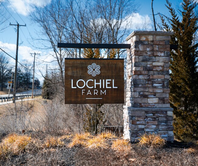 Building Photo - Luxury 3B/3.5B Townhome with Finished Base...