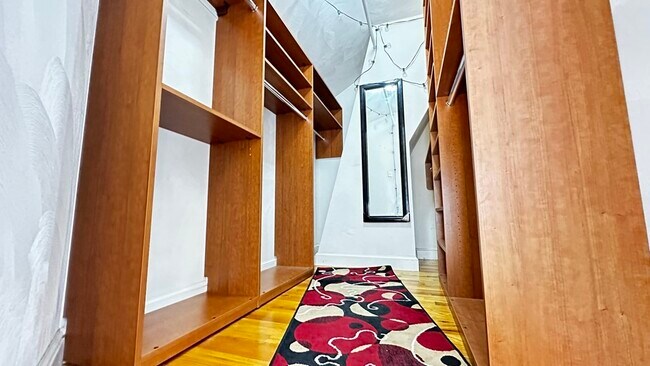 Building Photo - 22 Bay State Rd