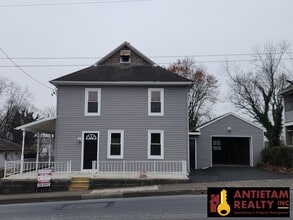 Building Photo - Remodeled Single Family