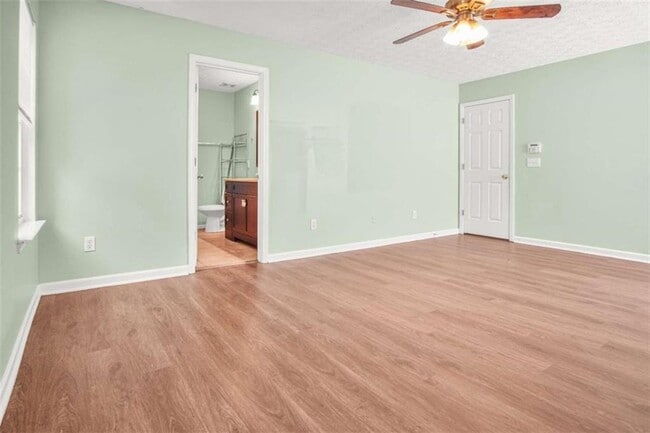 Building Photo - 1203 Andrews Dr