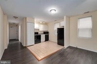 Building Photo - 339 Bainbridge St