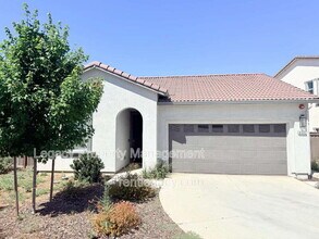 Building Photo - 8332 Taylormade Wy