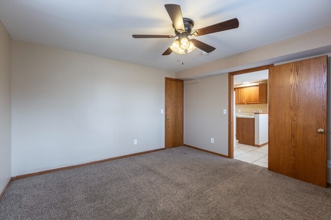 Floorplan - Square 131 - 4860 - 5 Plex