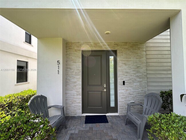 Building Photo - 511 NW 17th St