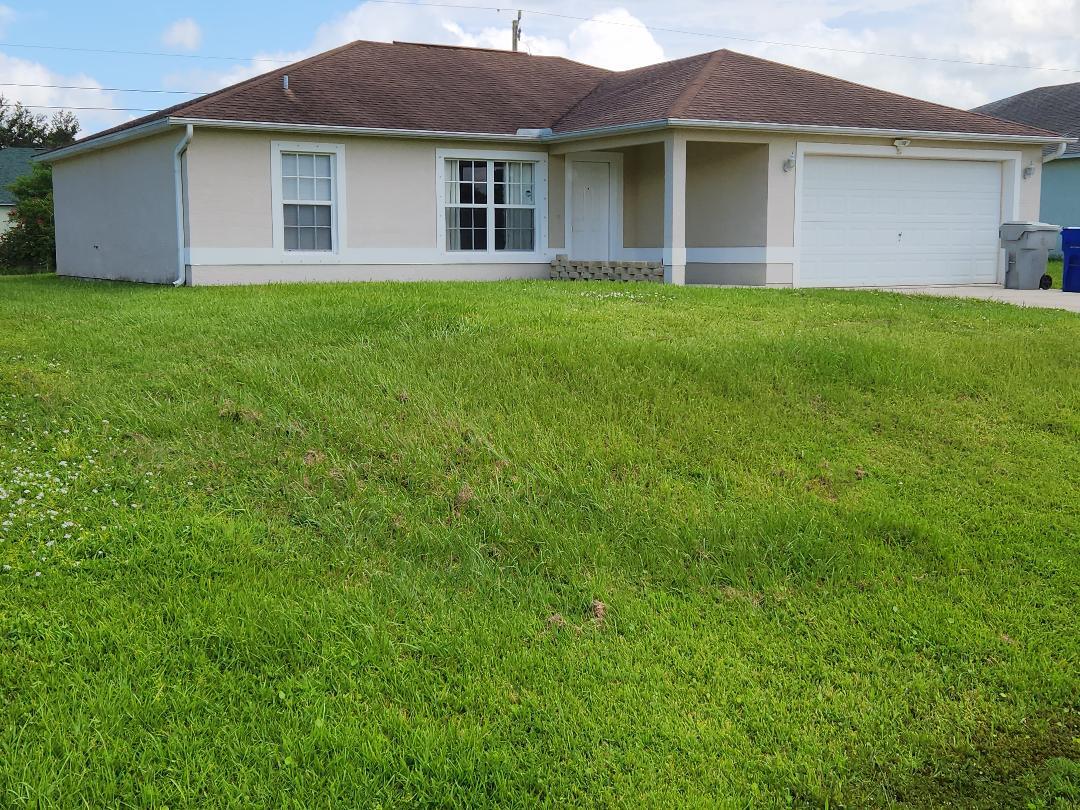 Building Photo - 7846 100th Ave