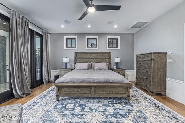 Building Photo - 3810 E Campbell Ave