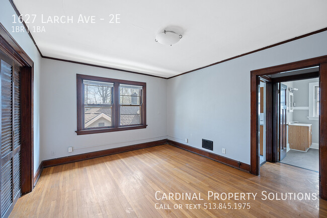 Building Photo - 1627 Larch Ave
