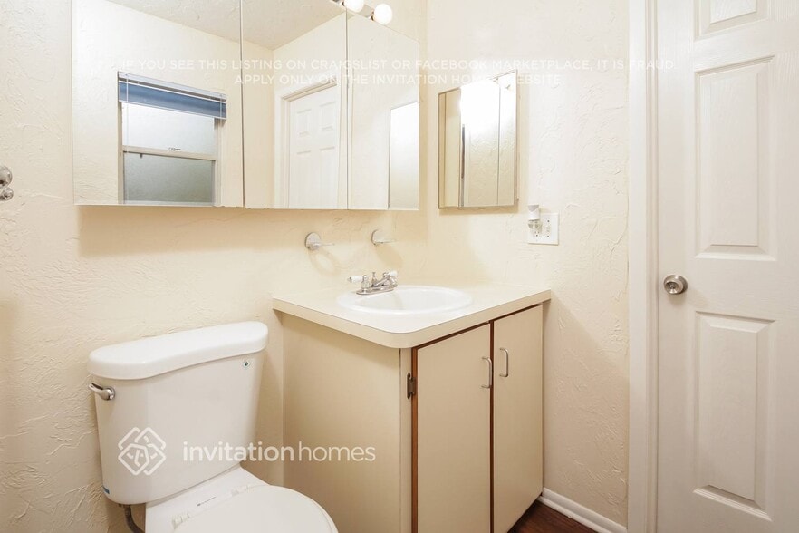 Building Photo - 412 59th Ave Dr W