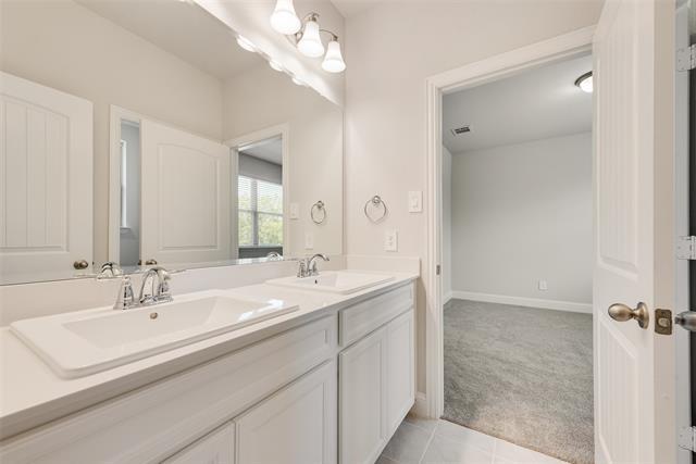 Building Photo - 306 Duxbury Ct