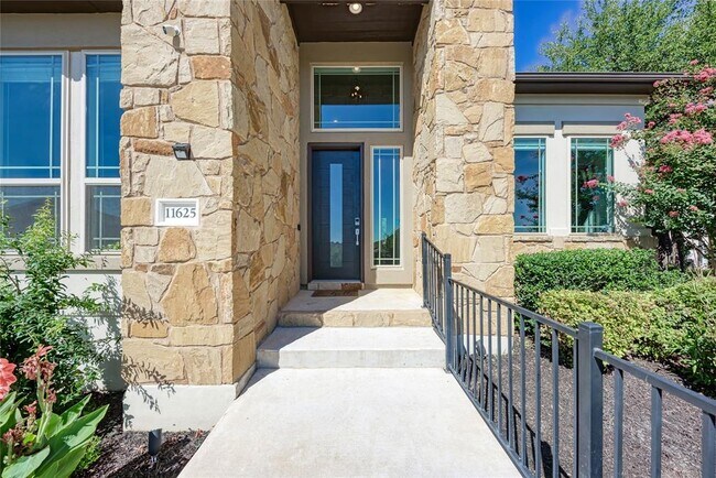 Building Photo - 11625 Lake Stone Dr