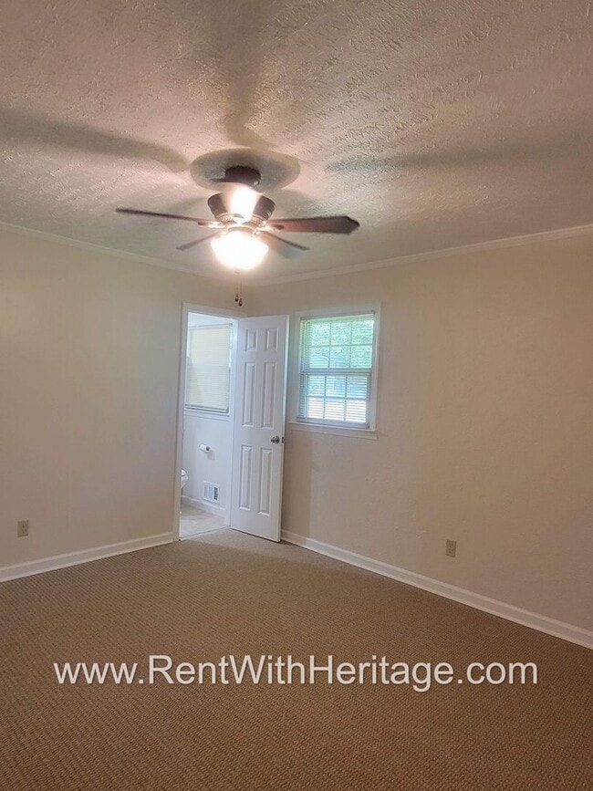 Building Photo - Gorgeous 3bd/2bath Brick Home/ Attention To Detail/ Upgrades Galore/ Great Location