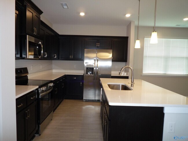 Building Photo - 12541 Buck Rd