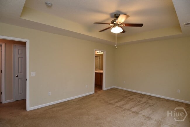 Building Photo - 5 Canyon Oak Loop