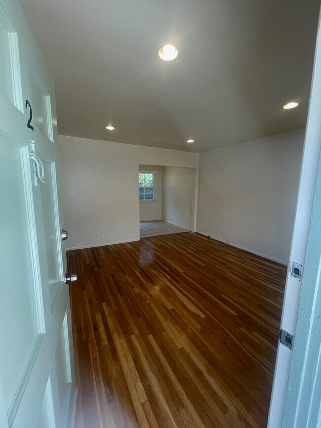 Floorplan - 1242 Harvard St