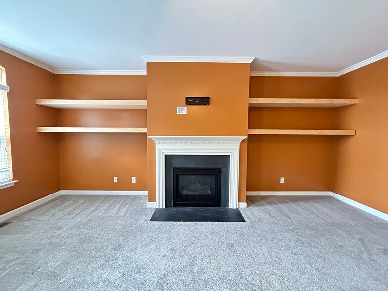 Building Photo - 105 Havelock Ct