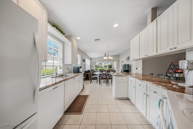 Building Photo - 4585 Pasadena Ct