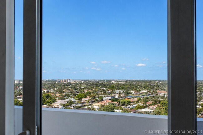 Building Photo - 4300 N Ocean Blvd
