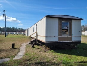 Building Photo - 8582 Rye Patch Rd