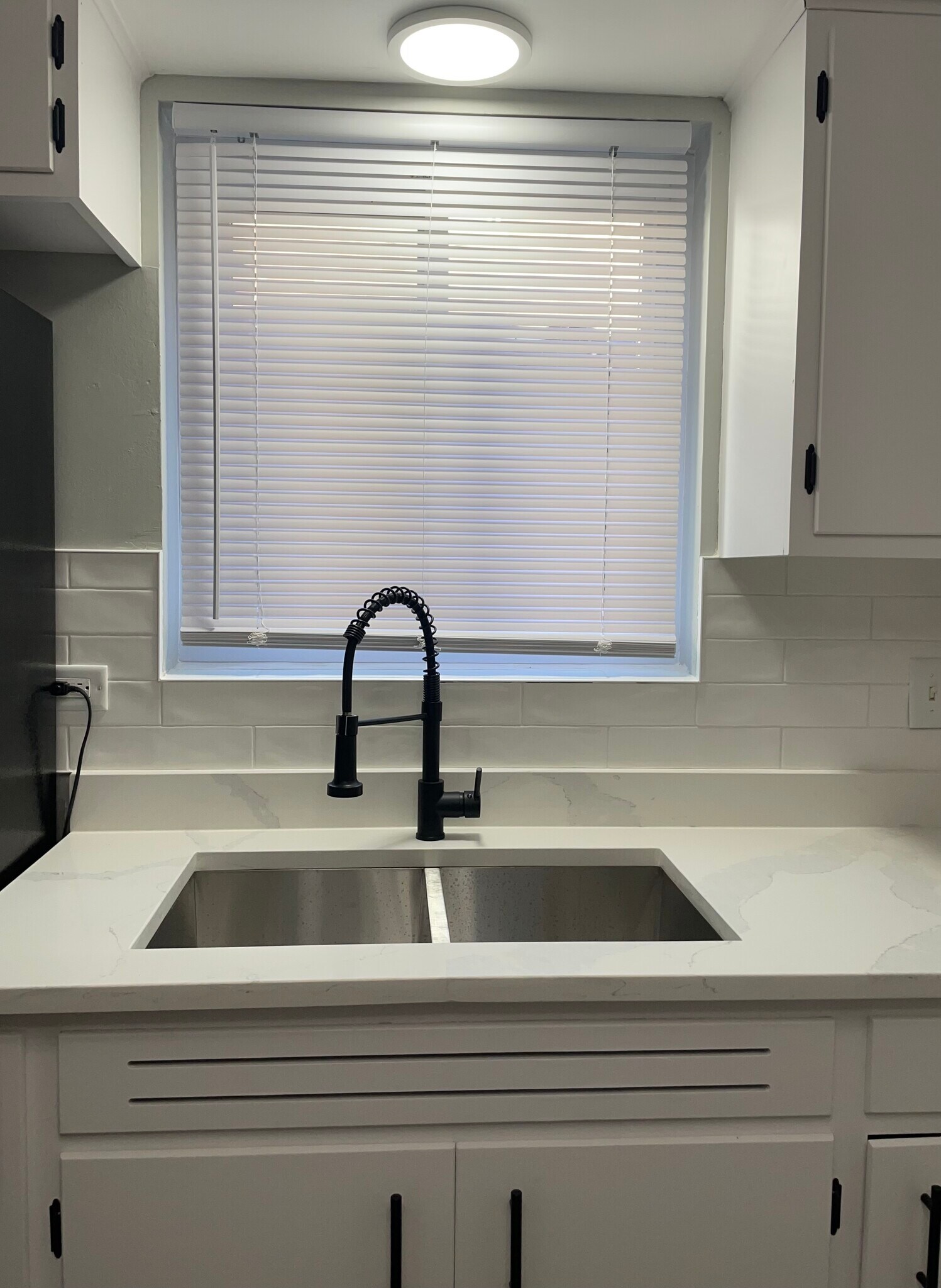 Building Photo - 148 E Quincy St