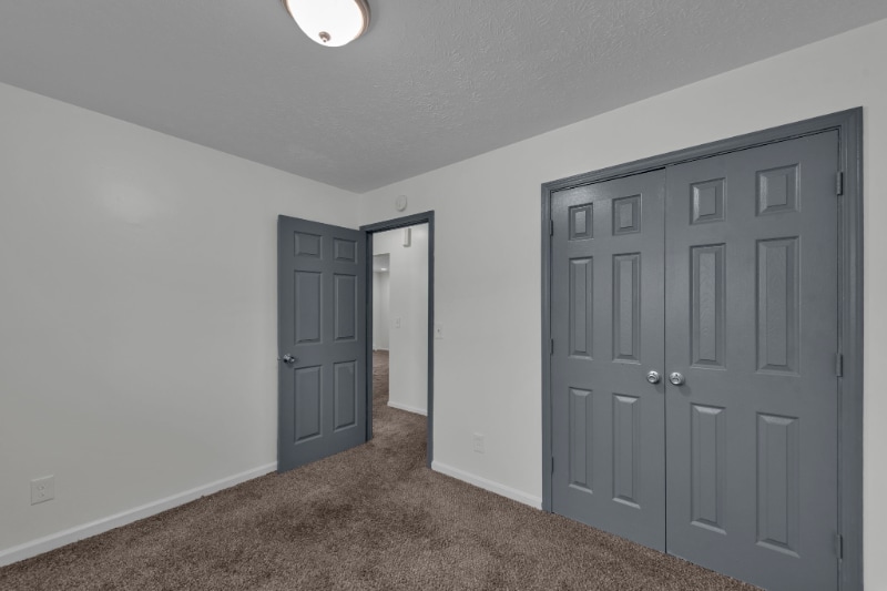 Building Photo - 6011 Stover Ave