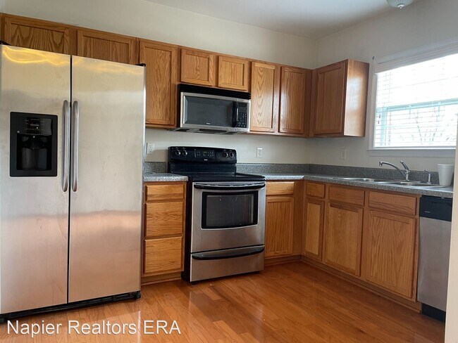 Building Photo - 3 br, 3 bath House - 4073 Trisha Trail