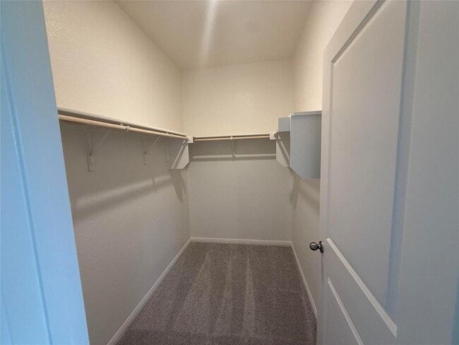 Building Photo - 417 Wedemeyer St