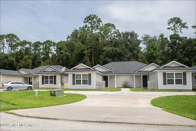Primary Photo - 127 Plantation Point Dr