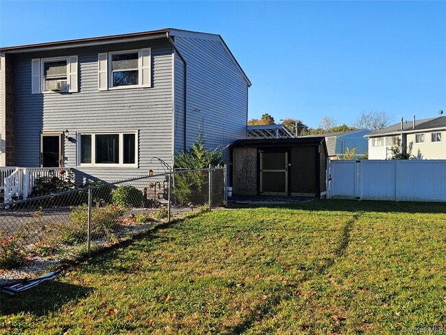 Building Photo - 35 N Aspen Rd