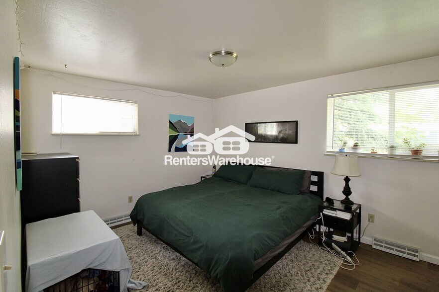 Building Photo - 1405 Abilene Dr