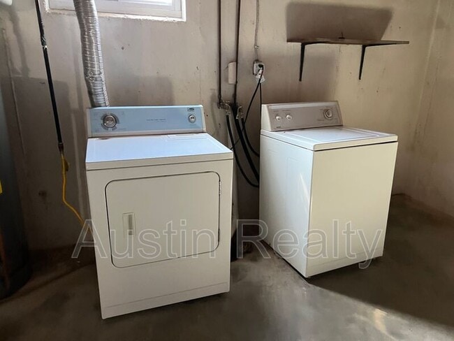 Building Photo - 1509 Collins Ave