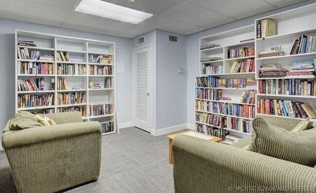 Building Photo - 1401 S Ocean Blvd