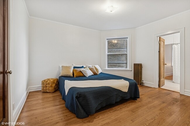 Building Photo - 5146 N Leavitt St