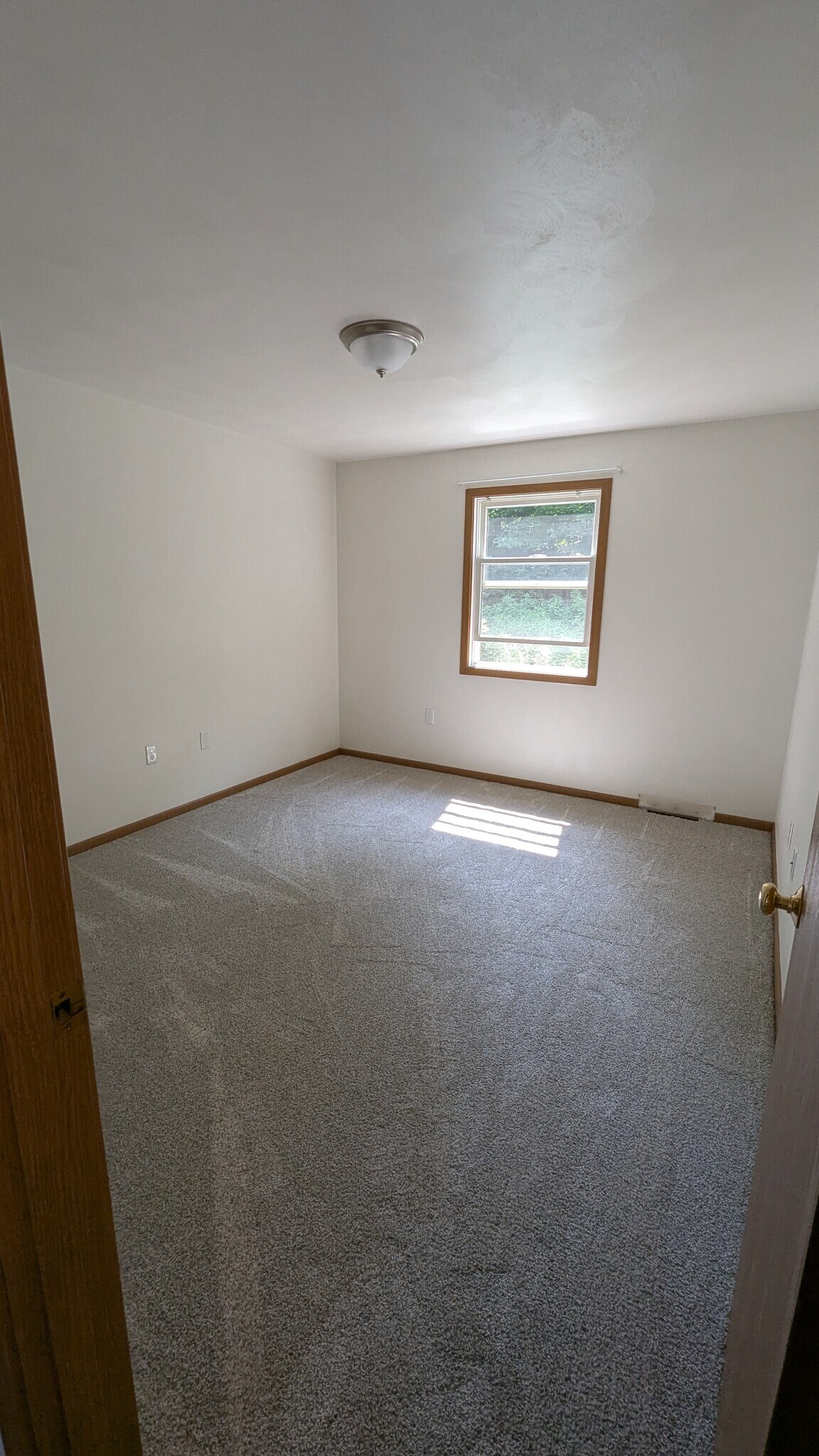 Building Photo - 124 Duquesne Blvd