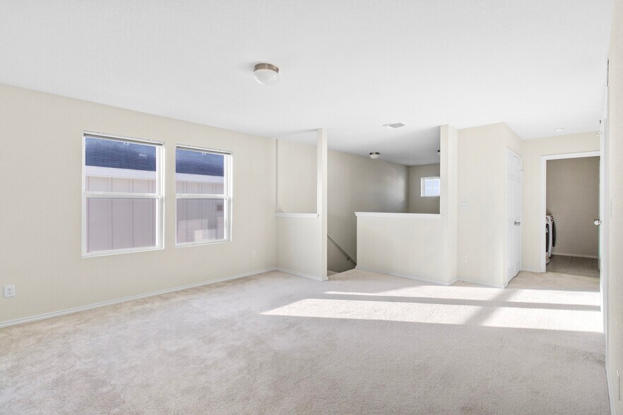 2nd Living Area - 11831 Burnett Rnch