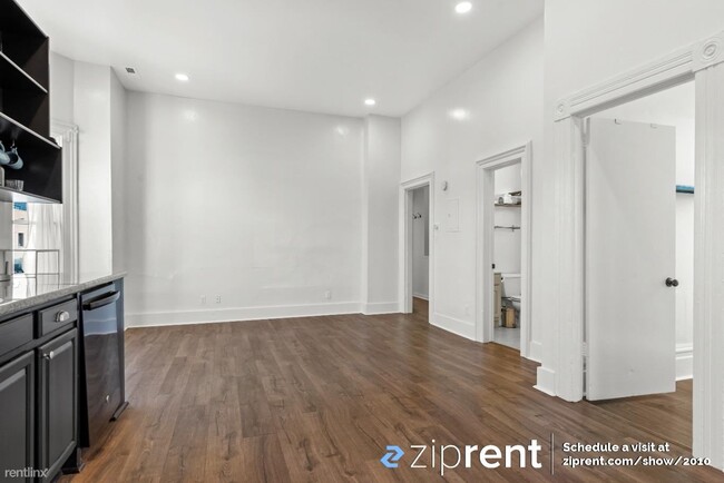 Building Photo - 3 br, 1 bath Condo - 678 18th St, Oakland,...