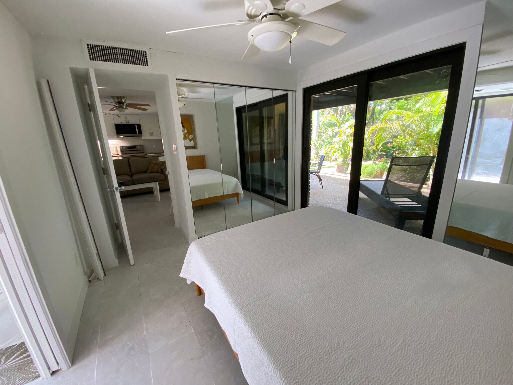 bedroom - 3B Sandy Cove Rd
