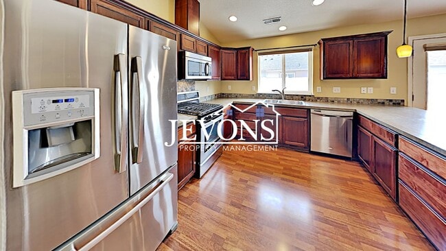 Building Photo - Coming soon! Beautiful single-family home in West Valley