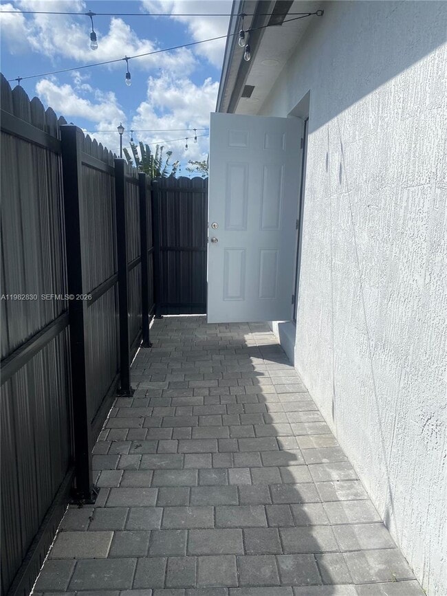 Building Photo - 16930 SW 289th Ter